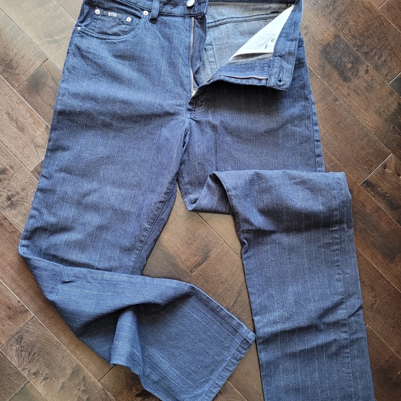 Men's Hugo Boss Jeans - Picture 2 of 8